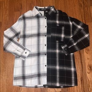 SHEIN Two Tone Black & White Flannel Women’s Size Small